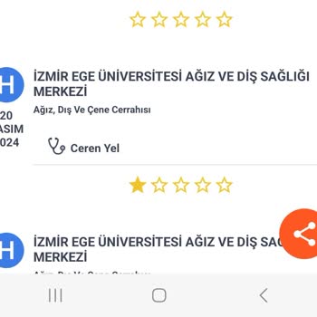 Kırık Diş İçin Çözüm Bekleyen Anne