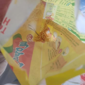 İndomie Noodle Paketinde Sos Sızıntısı Ve Güven Kaybı