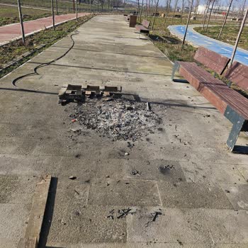 Arnavutköy'deki Altyapı Ve Çevre Düzenlemeleri Yetersiz