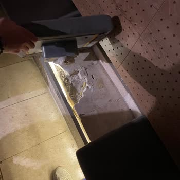 Bilet Satışında Kontrolsüzlük Ve Rahatsızlık