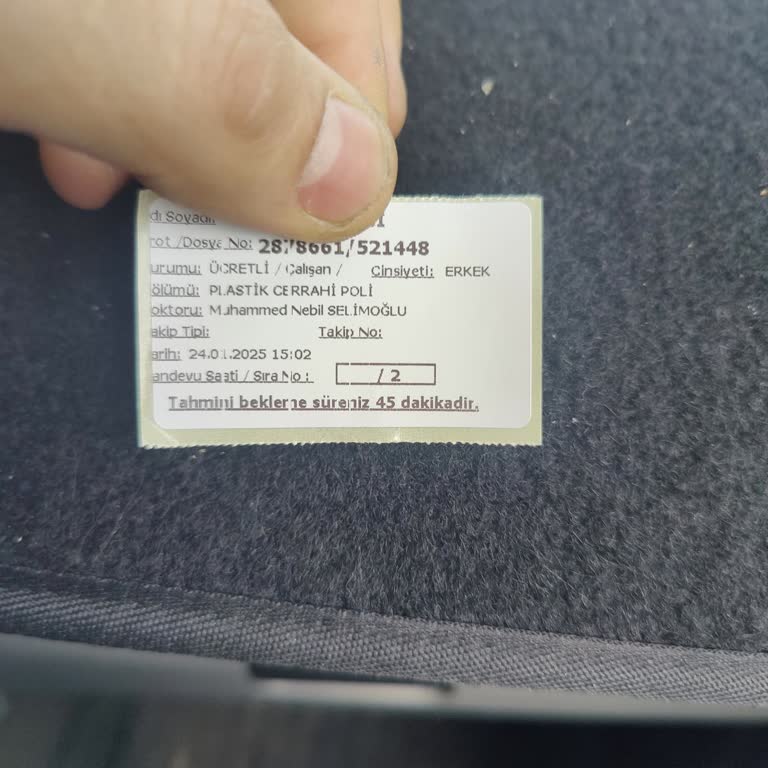 Hastanede Beklenmedik Ekstra Ücret Şoku: Çene Apsesi Tedavisi