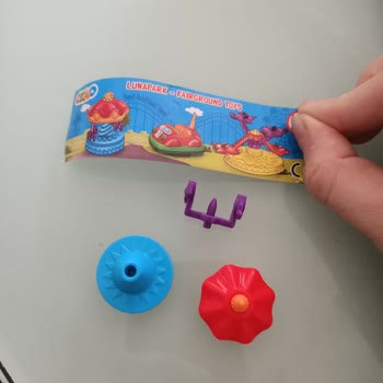 Ozmo Çikolata İçindeki Hatalı Oyuncak Hayal Kırıklığı Yaratıyor