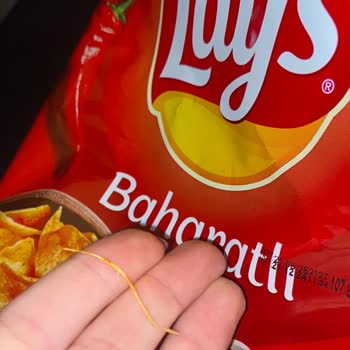 Lays Cips Paketinden Çıkan Yabancı Madde Ve Bayat Tat Sorunu
