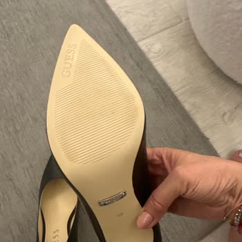 Boyner'den Aldığım Guess Ayakkabının İadesi Reddedildi: Depo Politikası Sorunu