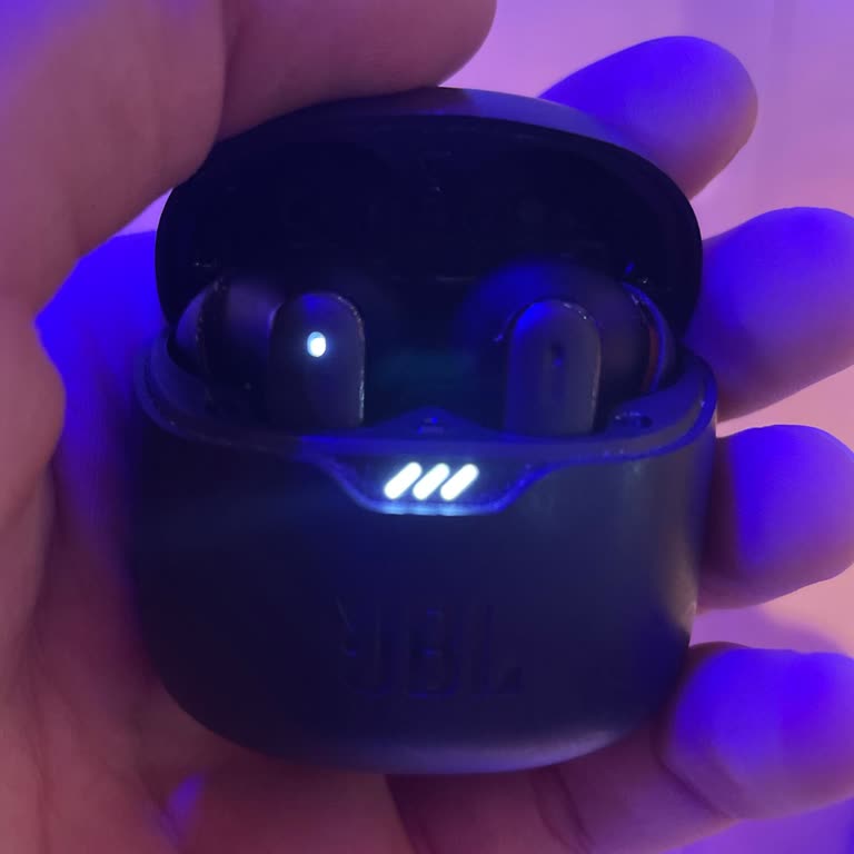 JBL Kulaklıkta Şarj Sorunu Ve Çalışmayan Kulaklık