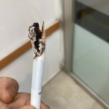 Kalitesiz Ürün Deneyimi Ve Marka Düşüşü