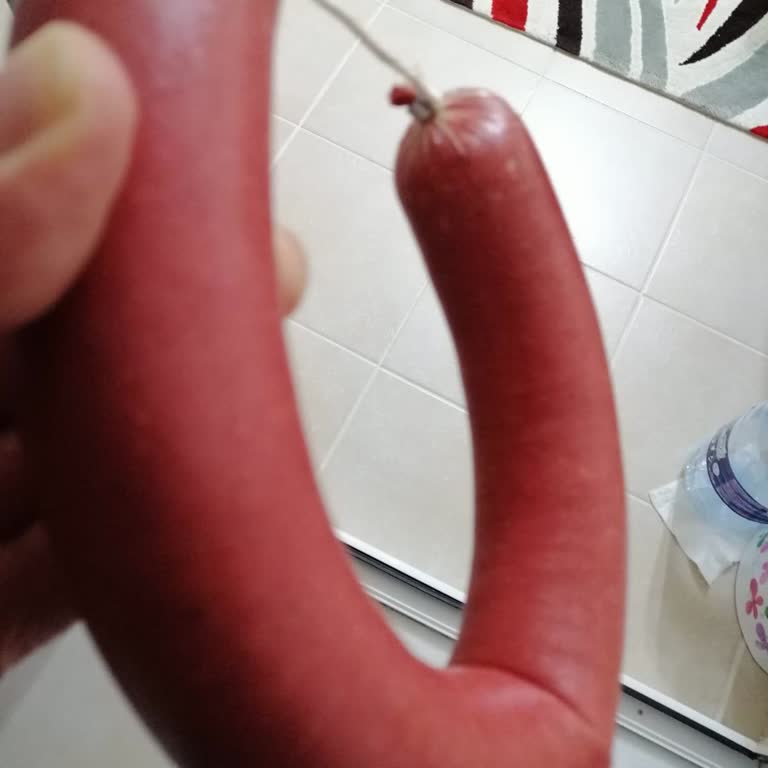 Tarım Kredi Kooperatif Market'ten 195 TL'ye Aldığım Sucuk Salam Çıktı