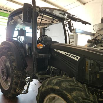 Landini Traktörüm İki Aydır Hareketsiz, Çözüm Bekliyorum