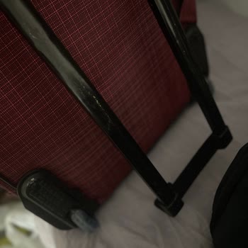 Ajet İle Seyahatimde Hasarlı Bagaj Sorunu Ve Çözüm Beklentisi