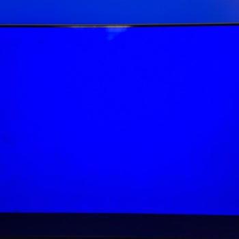 Philips TV'de Siyah Dalgalanmalar Ve İletişim Sorunları