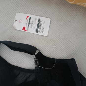 Etiket Koptu Diye Değişim Yapılmıyor