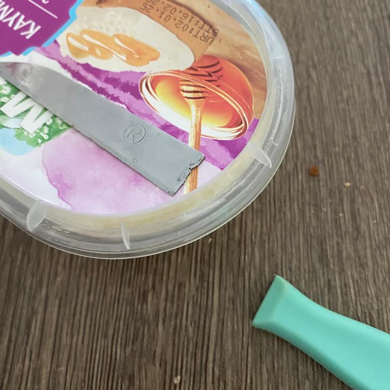 Kırılgan Meyve Bıçağı Tehlikesi