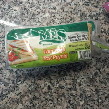 Bozuk Peynir Ve Yetersiz Müşteri Hizmeti