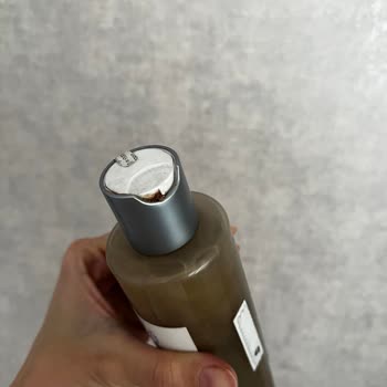 Sephora'dan Gelen Küflü Ve Tarihi Geçmiş Şampuan Şoku