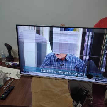 TV Askı Aparatı Faciası: Büyük Maddi Zarar