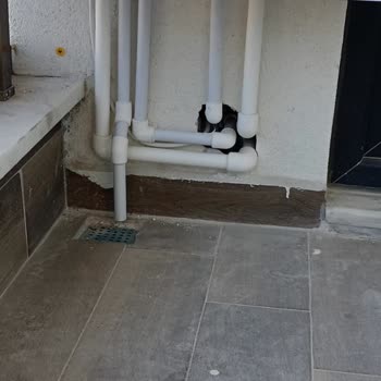 Aksa Doğalgaz Ve Dora Mühendislik'in Güvenlik Açığı Ve Müşteri Memnuniyetsizliği