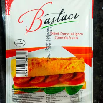 Tarihi Geçmiş Ürün Skandalı Ve İlgisiz Personel