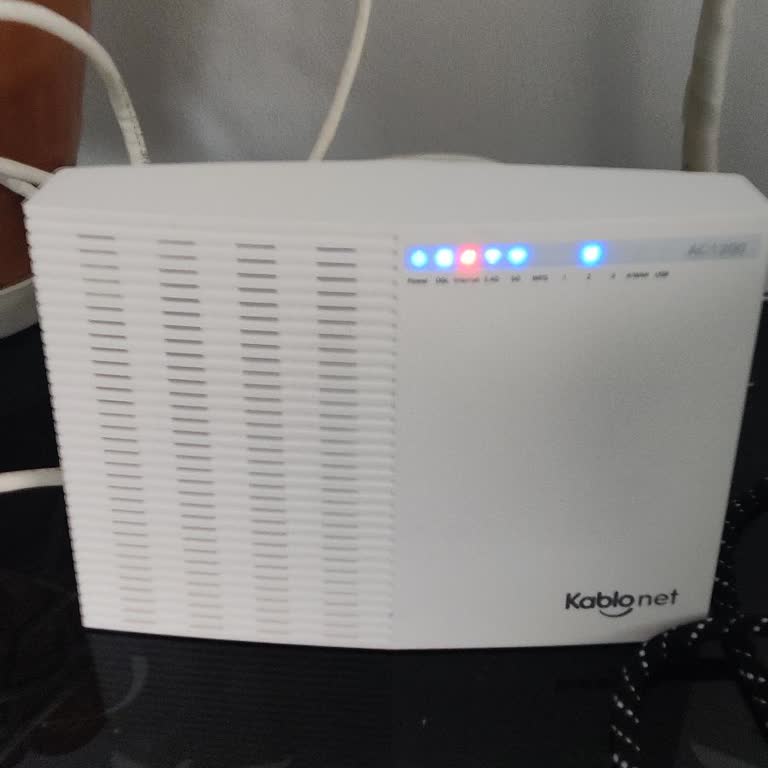 Ankara'nın Ortasında İnternet Çilesi: TÜRKSAT'ın Yetersiz Altyapısı