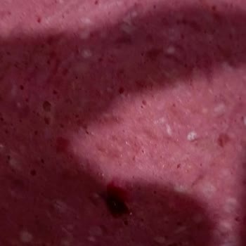 BİM'den Aldığım Salamda Kırmızı Boya Şoku