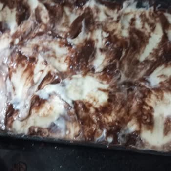 BİM Daphne Çikolata Sosun İçinde Kum Var