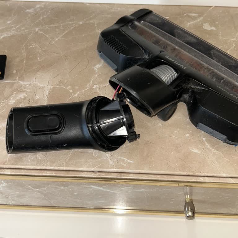 Philips Süpürge Başlığı Sürekli Kırılıyor, Güven Sorunu Yaşanıyor