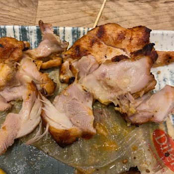 Tavuk Cheeseburger'de Çiğ Tavuk Sorunu