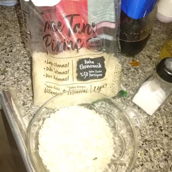 Migros'tan Aldığım Pirinçte Fare Dışkısı Şoku