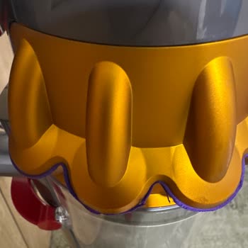 Dyson Süpürgemde Kalitesiz Parçalar Ve İlgisiz Müşteri Hizmetleri