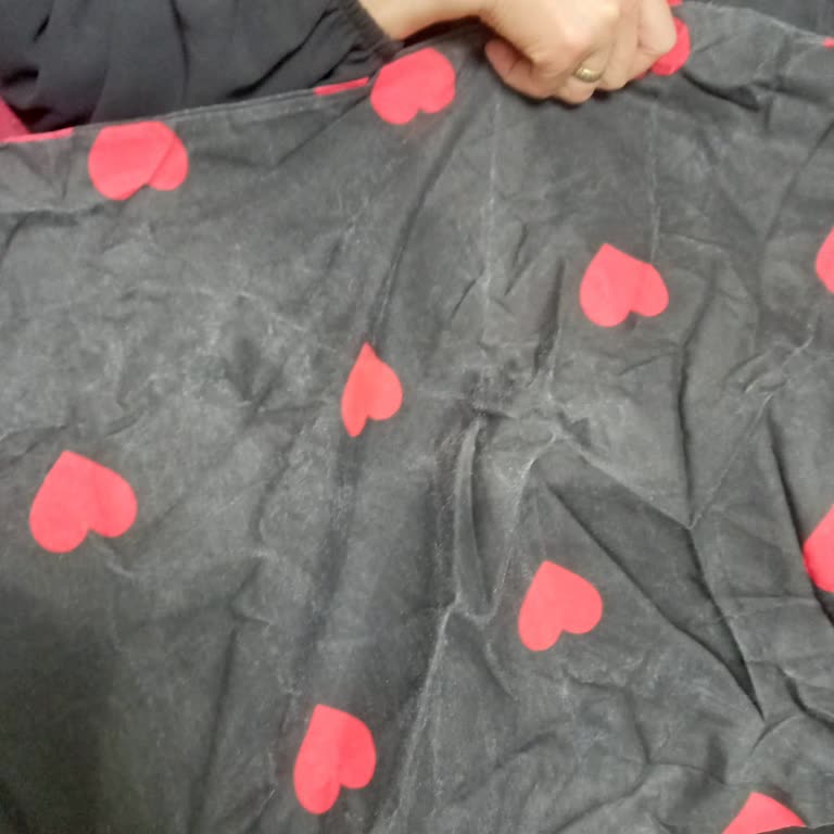 Nevresim Setinde Renk Solması Ve Kötü Müşteri Hizmeti