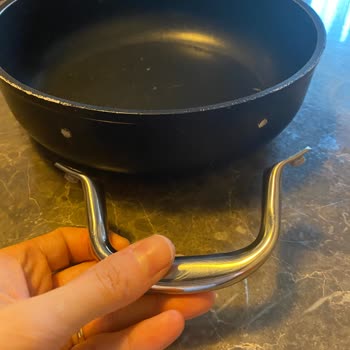 Leggno Döküm Tencere Kulpu Kırıldı, Fiyatına Değmiyor!