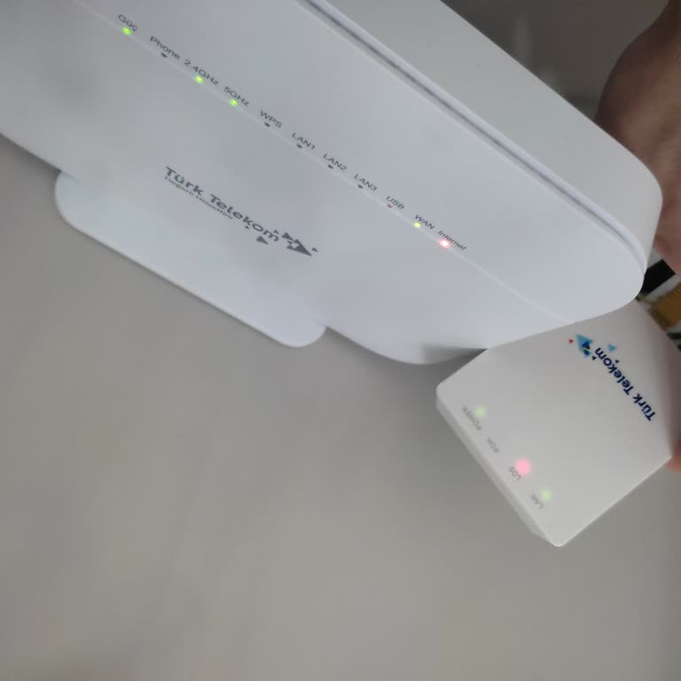 İnternet Kesintisi Ve Belirsiz Çözüm Süreci