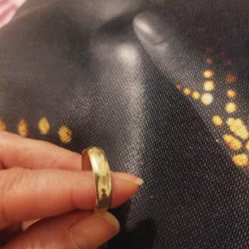 Alyansın Şekli Bozuldu, Firma Sözünü Tutmuyor