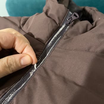 In Street Mont Fermuarında Beyazlama Sorunu Ve Mağaza İlgisizliği