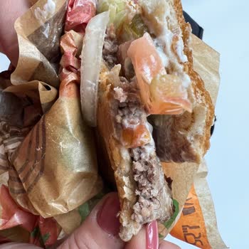 Burger King Şişli'de Kıl Çıkması Ve Para İadesi Sorunu