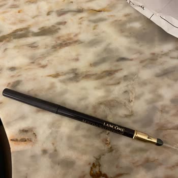 Alerji Yapan Göz Kalemi Ve Mağaza İade Sorunu