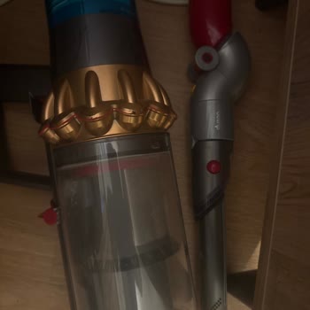 Dyson Süpürgenin Şarj Sorunu Ve Stok Sıkıntısı