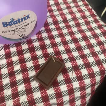 Son Kullanma Tarihi Geçmemiş Çikolatada Kurt Ve Küf Şoku