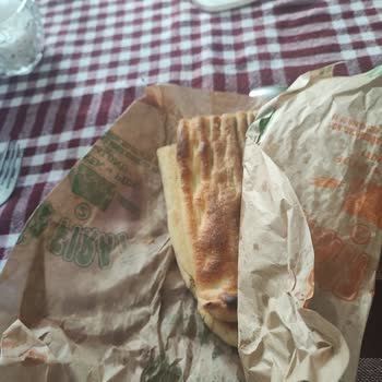 Öz Fırat Pide Sultanbeyli Taş Gibi Olmuş Pide!