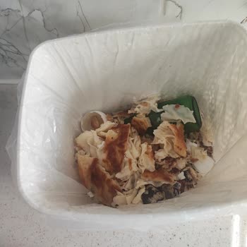 Öz Fırat Pide Sultanbeyli Taş Gibi Olmuş Pide!