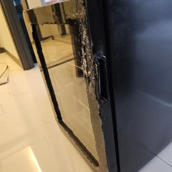 Kırık Minibar Ve Carrefour SA'nın Yönlendirme Çilesi