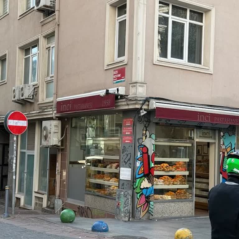 İlginç Satış Politikası Ve Müşteri Yönlendirmesi