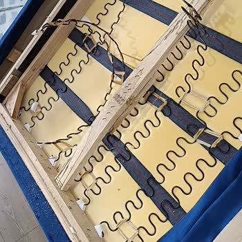 Kalitesiz Koltuklar Misafirlere Rezil Ediyor