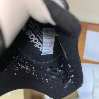 Adidas Ayakkabıda Erken Yıpranma Ve Garanti Sorunu