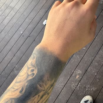 Dövme Hizmeti Ve İletişim Sorunları