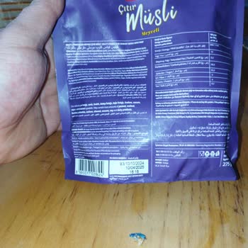 Müslinin İçinden Çıkan Plastik Madde Şoku