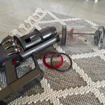 Dyson'da İlk Temizlikte Karşılaşılan Sorun