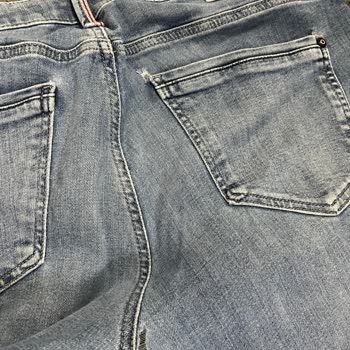 Mavi Jeans Pantolonunda Erken Deformasyon Şoku