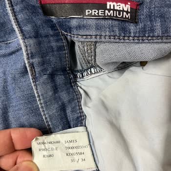 Mavi Jeans Pantolonunda Erken Deformasyon Şoku