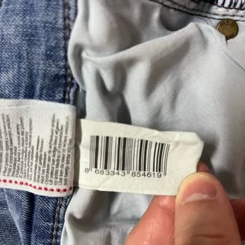 Mavi Jeans Pantolonunda Erken Deformasyon Şoku