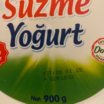 Sütaş Bozulmuş Yoğurt Şoku: Pahalı Ürün Çöpe Gitti
